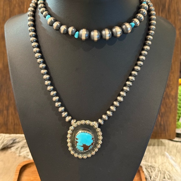 Number 8 Turquoise Pendant - Picture 7 of 7